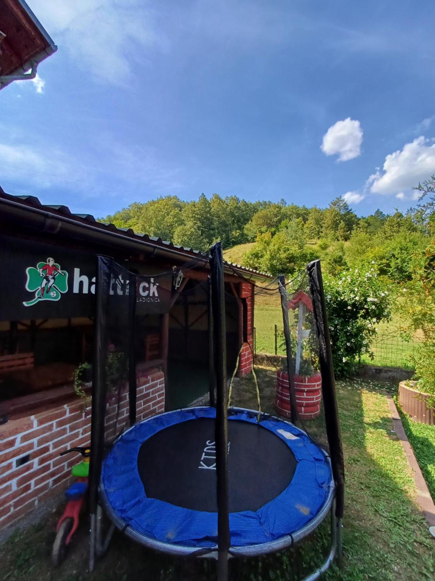 Apartman Denis Una Luzine Экстерьер фото
