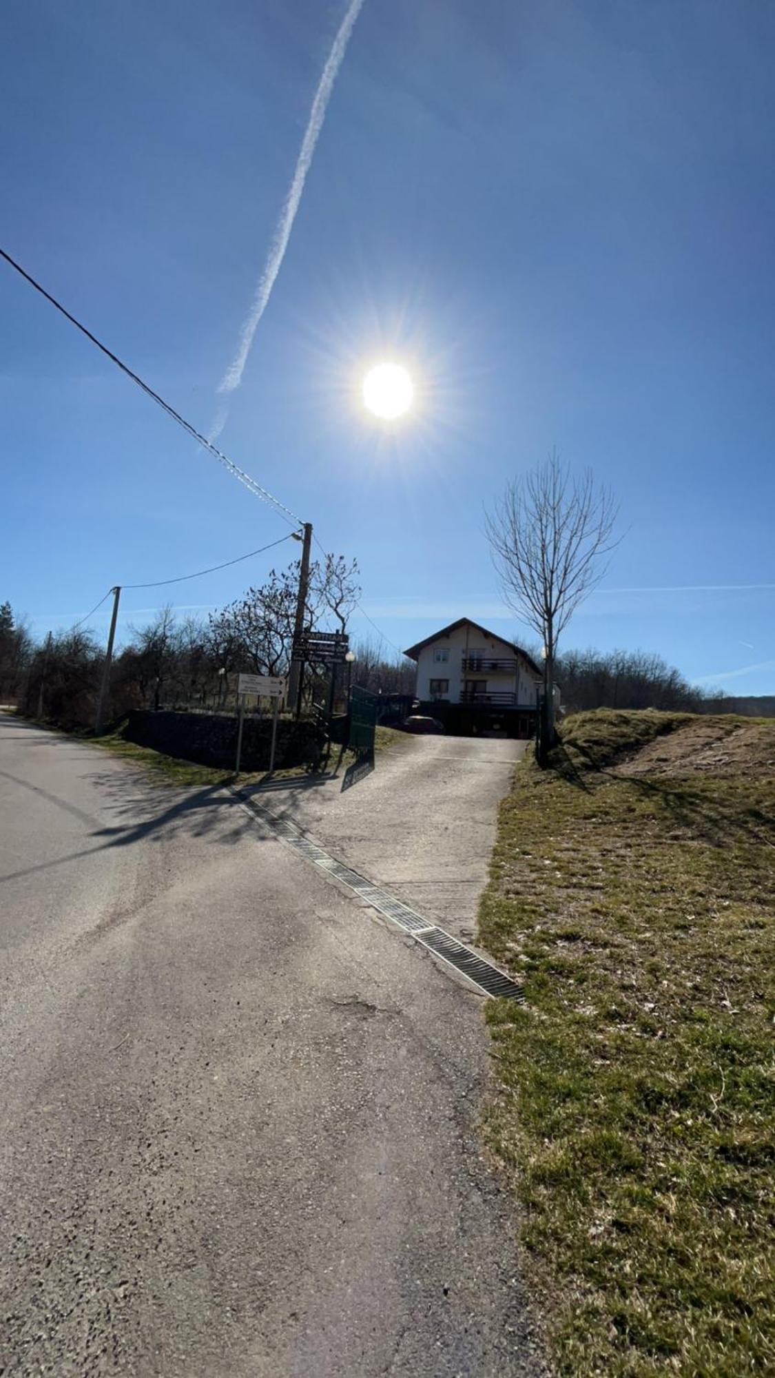 Apartman Denis Una Luzine Экстерьер фото